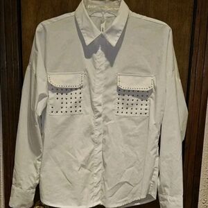 NY Collection Women’s Embellished Studded Pockets White Button Up Top SZ L